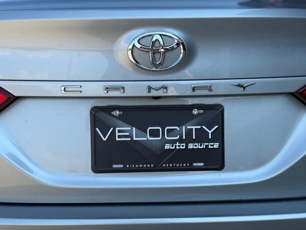 Toyota Camry  2020