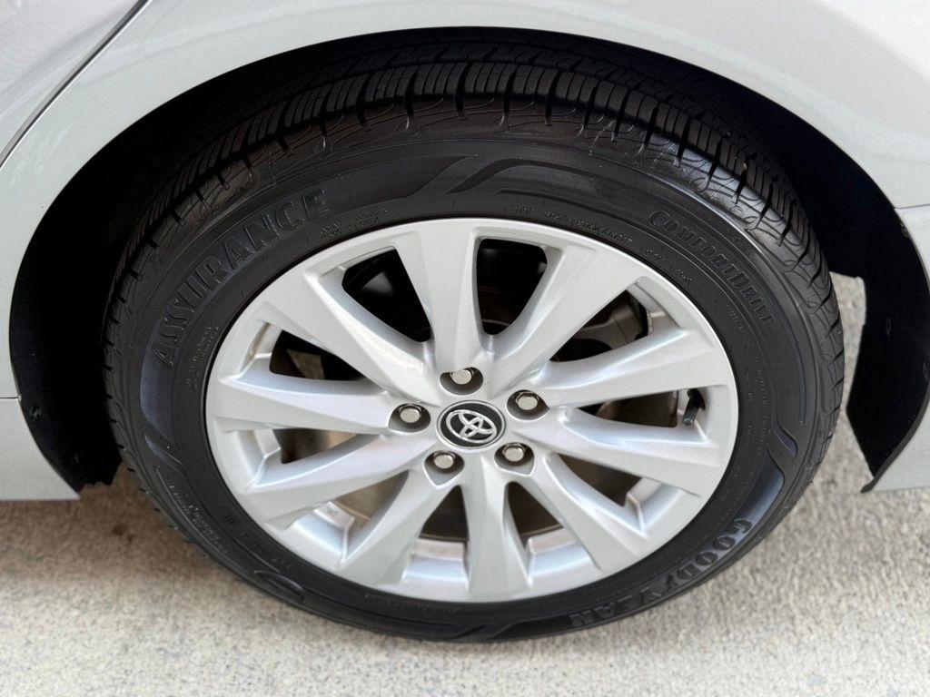 Toyota Camry  2020