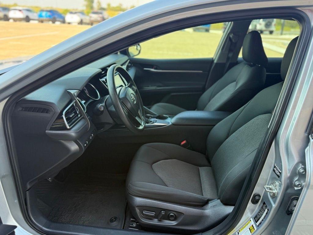 Toyota Camry  2020