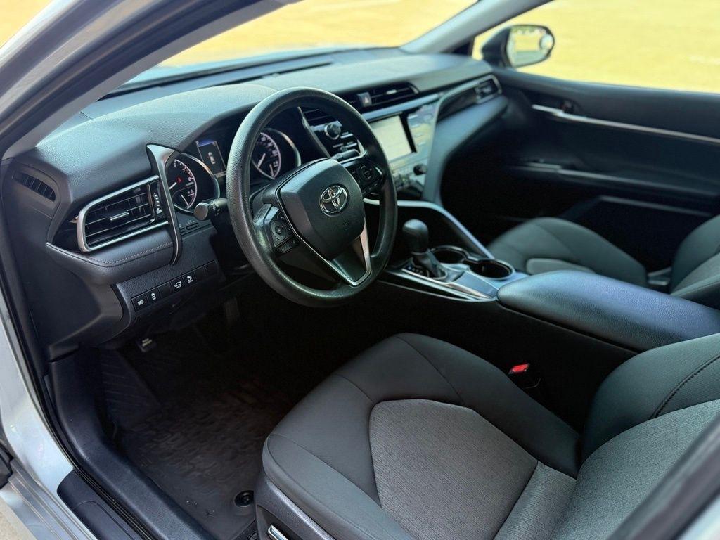 Toyota Camry  2020
