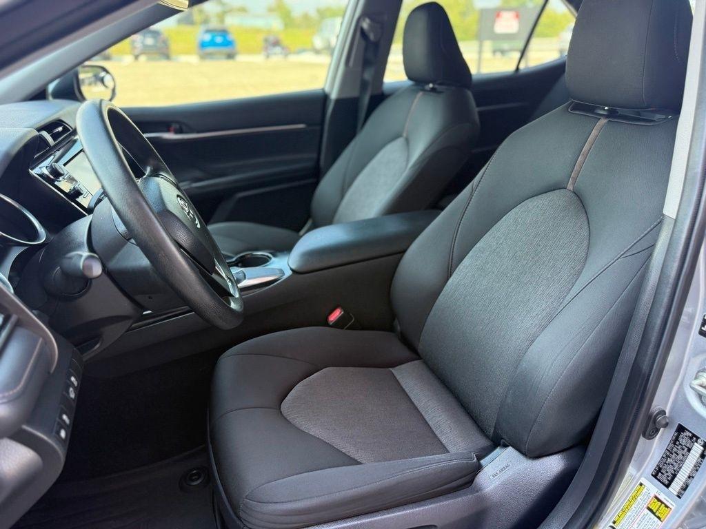 Toyota Camry  2020