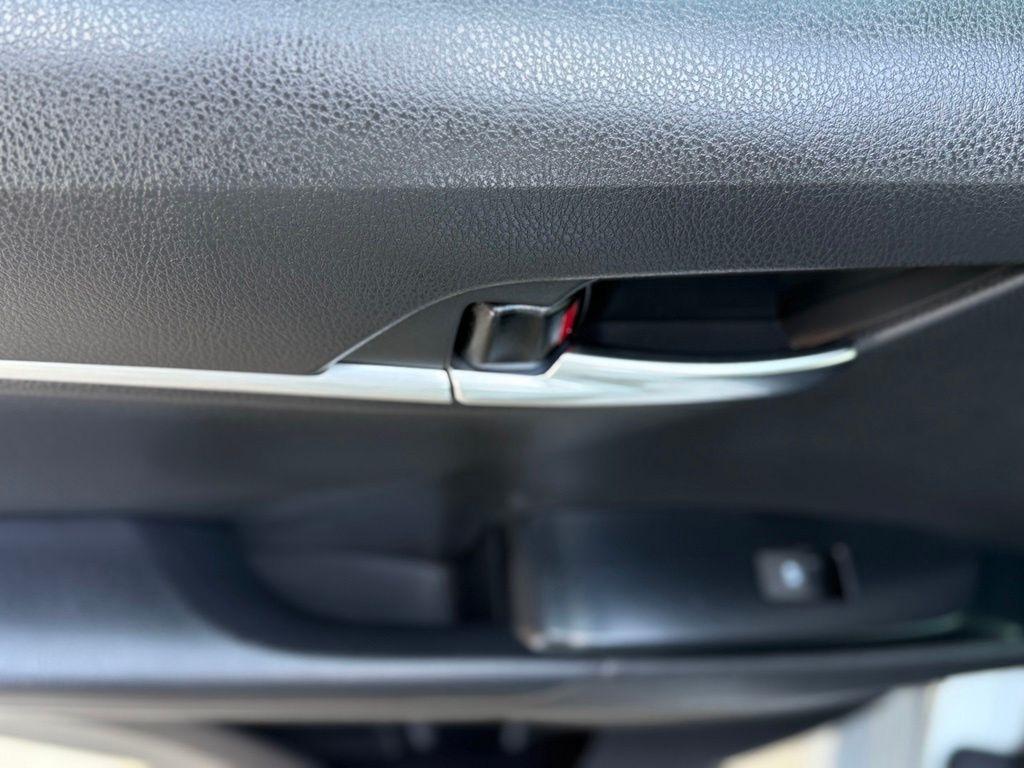 Toyota Camry  2020