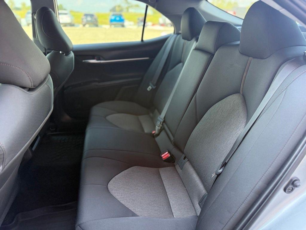 Toyota Camry  2020