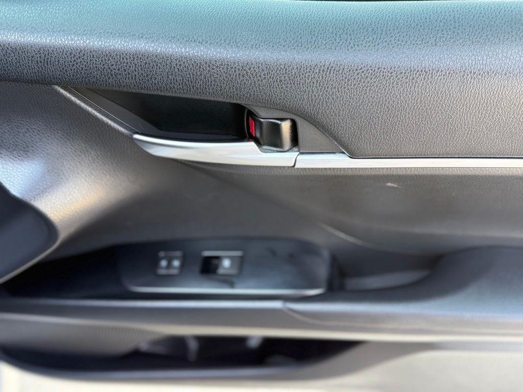Toyota Camry  2020