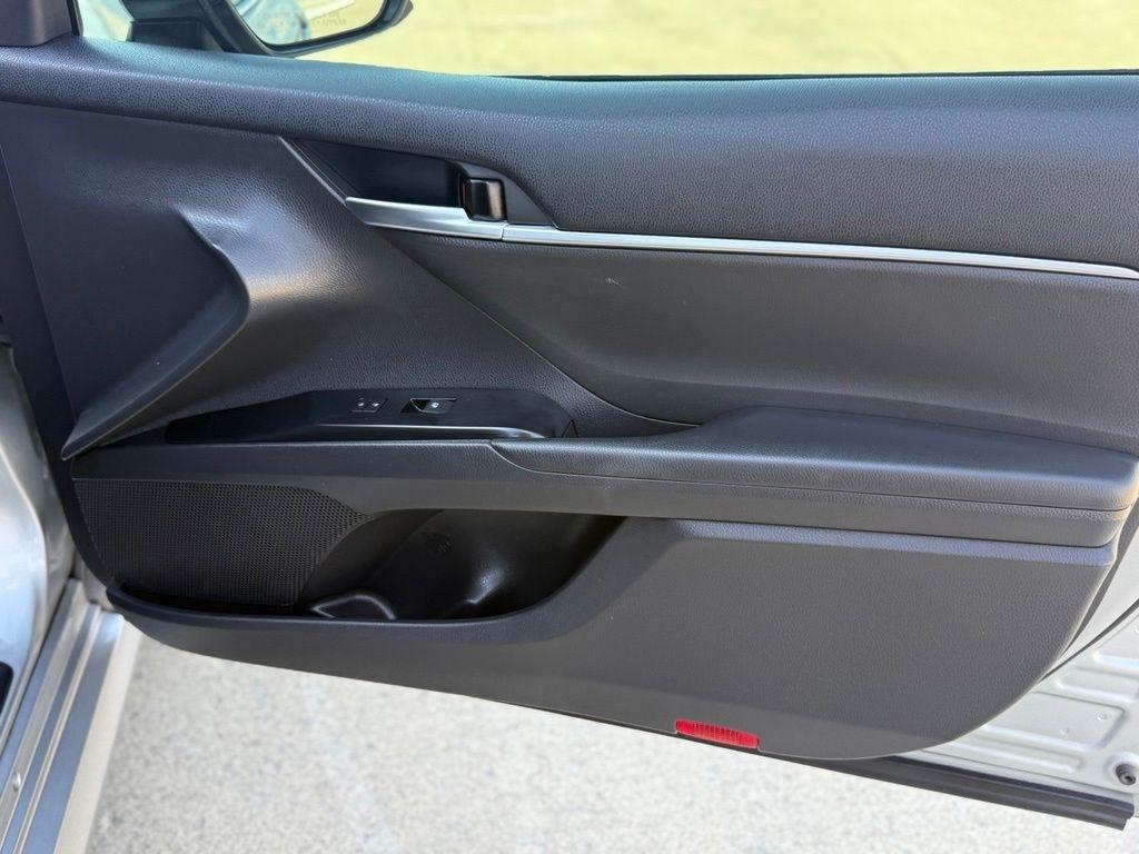 Toyota Camry  2020
