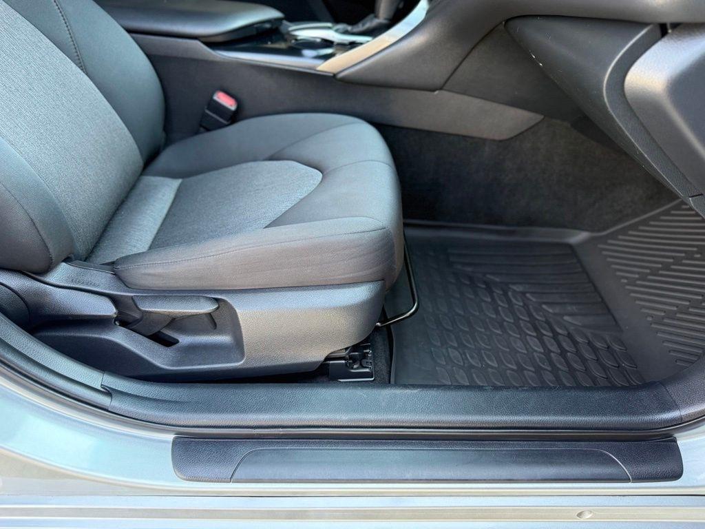 Toyota Camry  2020
