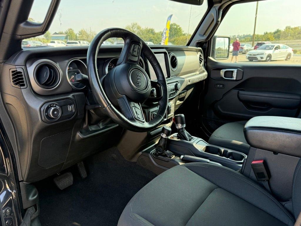 Jeep Wrangler  2023