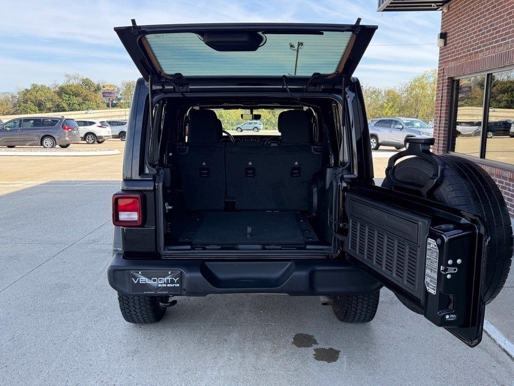 Jeep Wrangler Willys 4 Door 4x4 2023