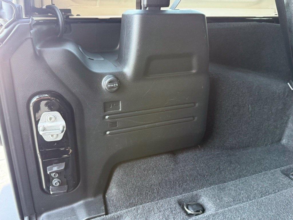 Jeep Wrangler Willys 4 Door 4x4 2023