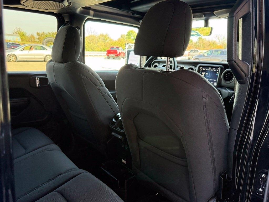 Jeep Wrangler Willys 4 Door 4x4 2023