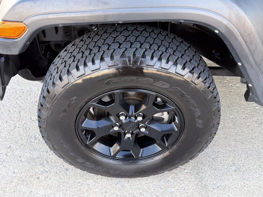 Jeep Wrangler Willys 4 Door 4x4 2023