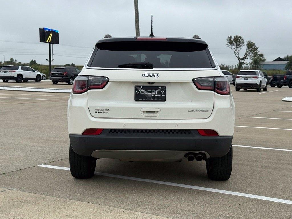 Mazda CX-50  2025