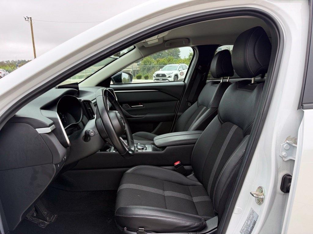 Mazda CX-50  2025