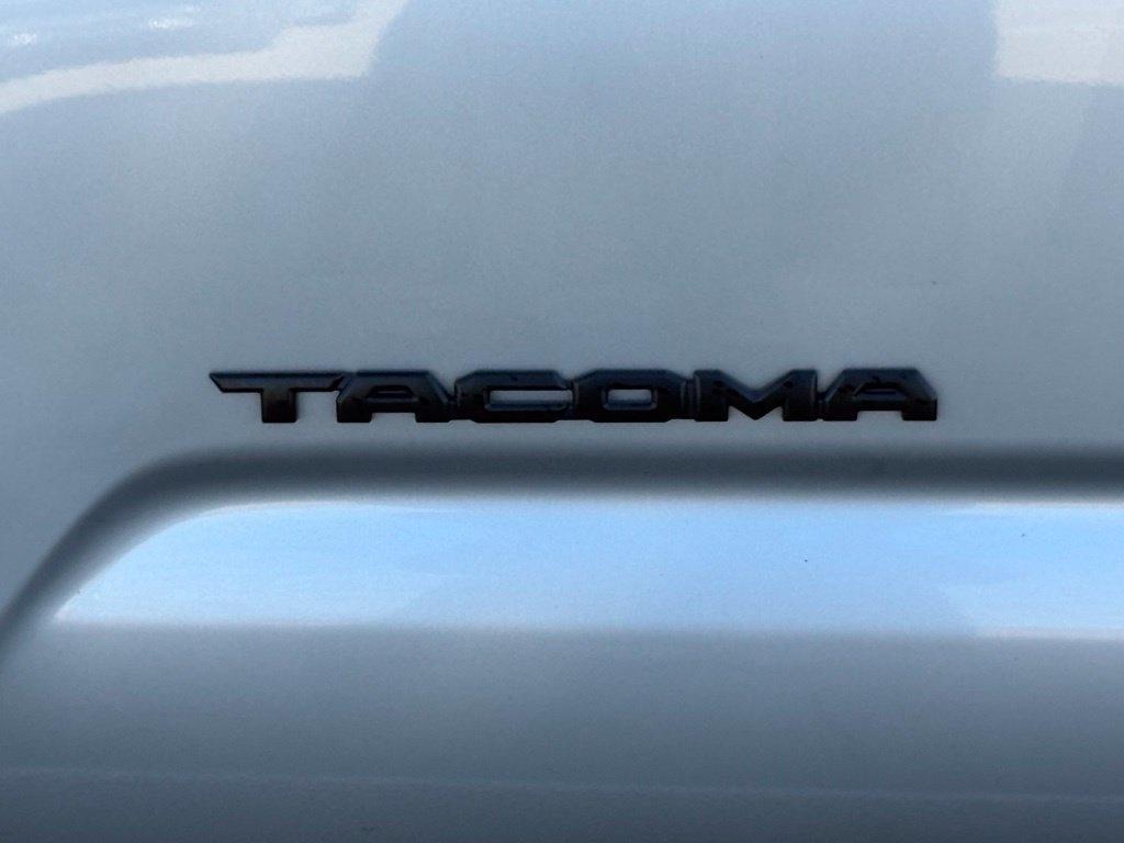 Toyota Tacoma TRD Sport Double Cab 5' Bed V6 MT (Natl) 2021