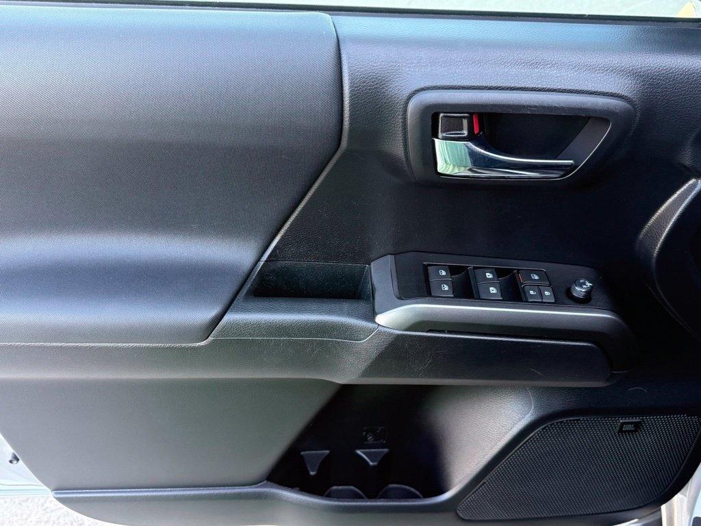 Toyota Tacoma TRD Sport Double Cab 5' Bed V6 MT (Natl) 2021