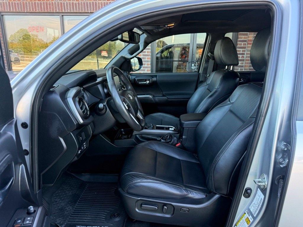 Toyota Tacoma TRD Sport Double Cab 5' Bed V6 MT (Natl) 2021