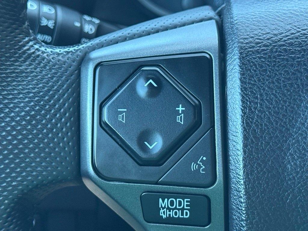 Toyota Tacoma TRD Sport Double Cab 5' Bed V6 MT (Natl) 2021