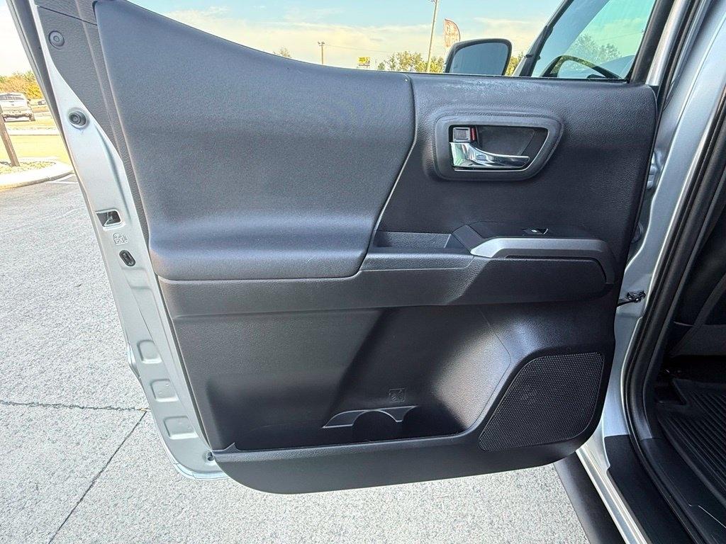 Toyota Tacoma TRD Sport Double Cab 5' Bed V6 MT (Natl) 2021
