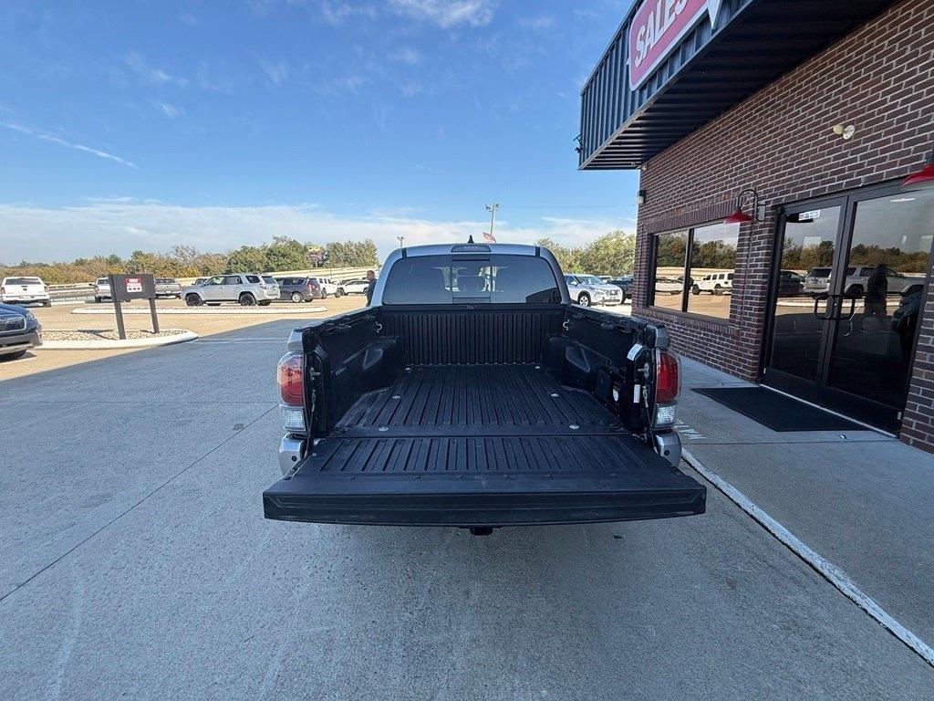 Toyota Tacoma TRD Sport Double Cab 5' Bed V6 MT (Natl) 2021