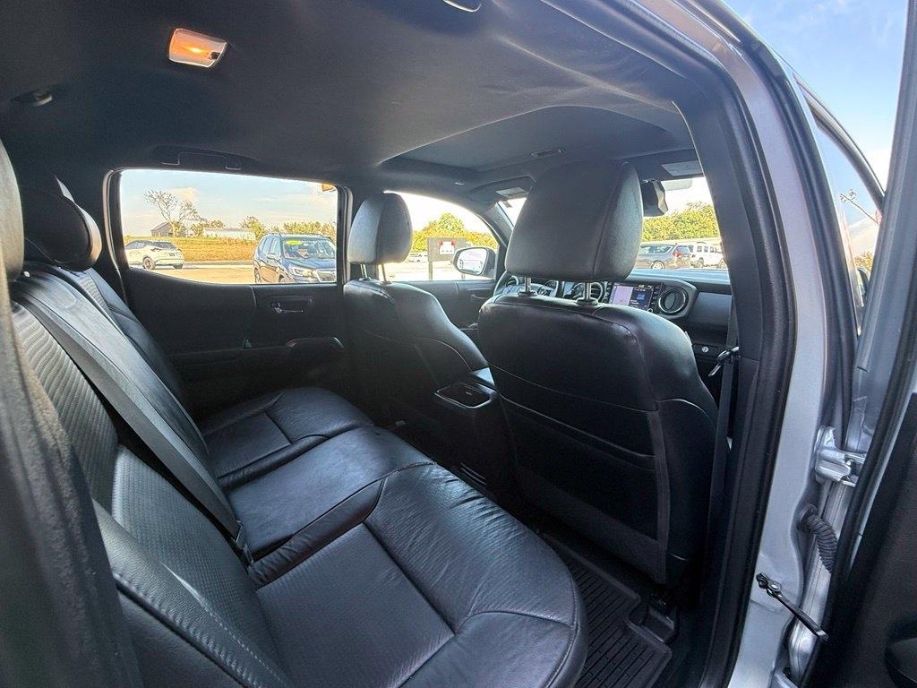 Toyota Tacoma TRD Sport Double Cab 5' Bed V6 MT (Natl) 2021