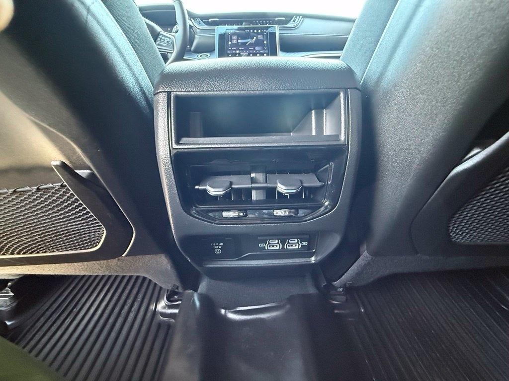 Jeep Grand Cherokee Altitude 4x4 2023