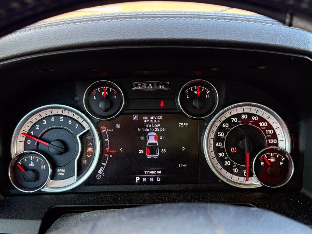 RAM 1500 4WD Quad Cab 140.5" Sport 2016