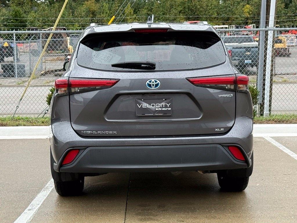 Toyota Highlander Hybrid Hybrid XLE AWD (Natl) 2023