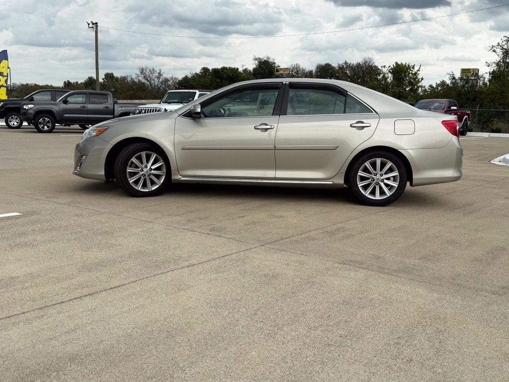 Toyota Camry 2014.5 4dr Sdn I4 Auto XLE (Natl) 2014