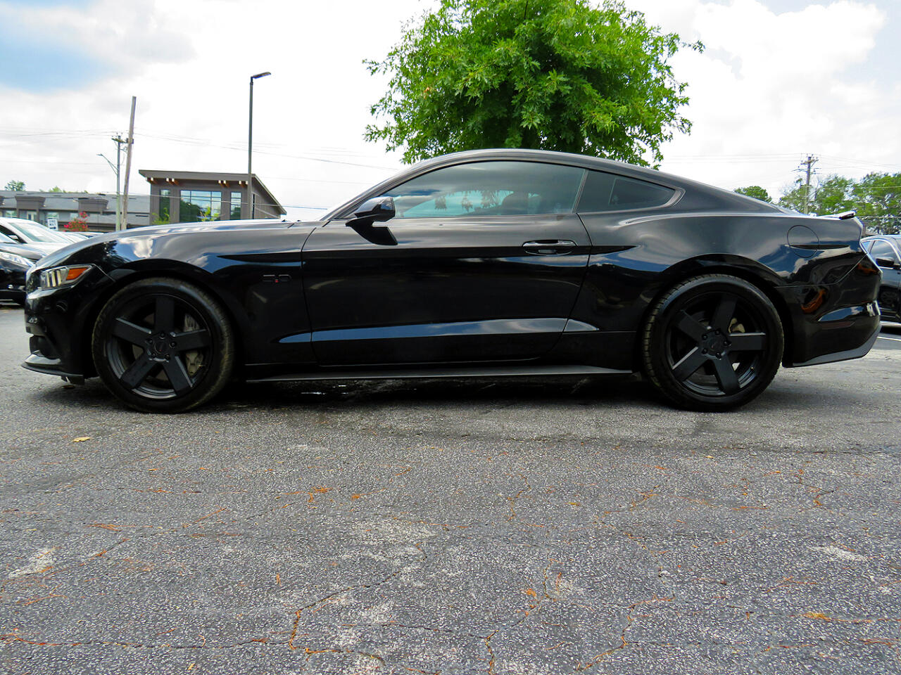 2016 Ford Mustang GT Premium photo 9