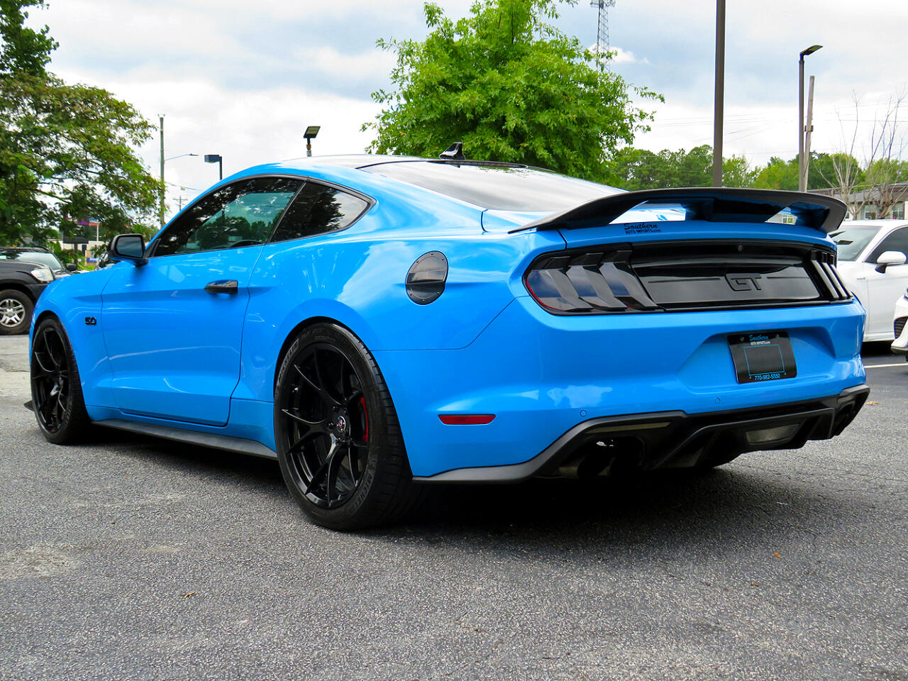 2022 Ford Mustang GT Premium photo 8