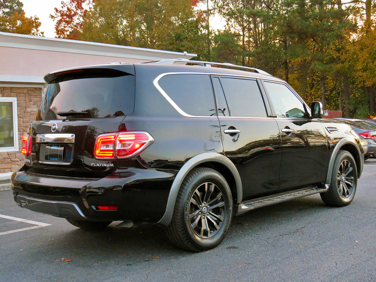 Nissan Armada 4x2 Platinum 2018