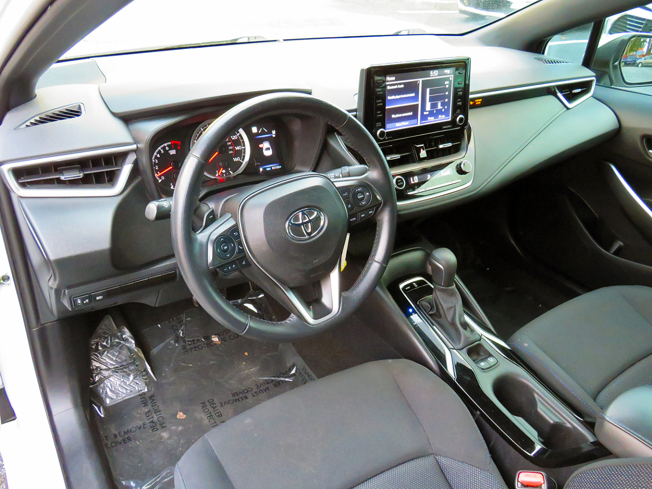2022 Toyota Corolla SE photo 3