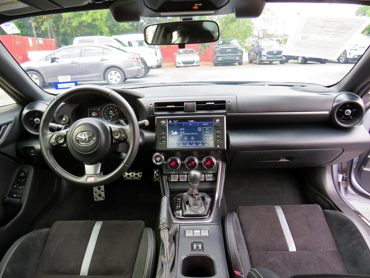 2024 Toyota GR86 Premium photo 8