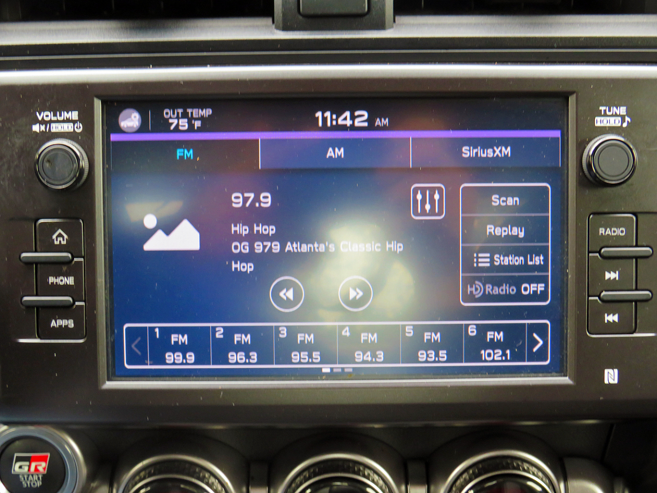 2024 Toyota GR86 Premium photo 12