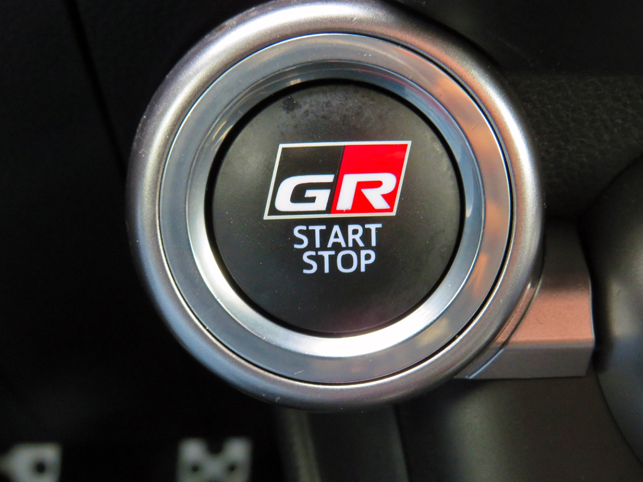 2024 Toyota GR86 Premium photo 14