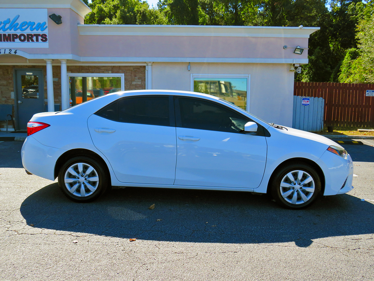 Toyota Corolla 4dr Sdn CVT LE (Natl) 2015 Toyota Corolla 4dr Sdn CVT LE (Natl) 2015