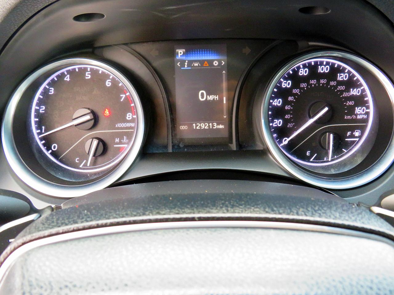 Toyota Camry SE Auto (Natl) 2018