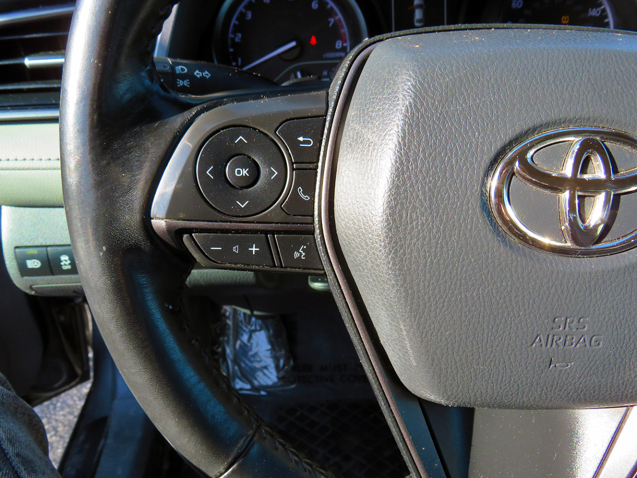 Toyota Camry SE Auto (Natl) 2021