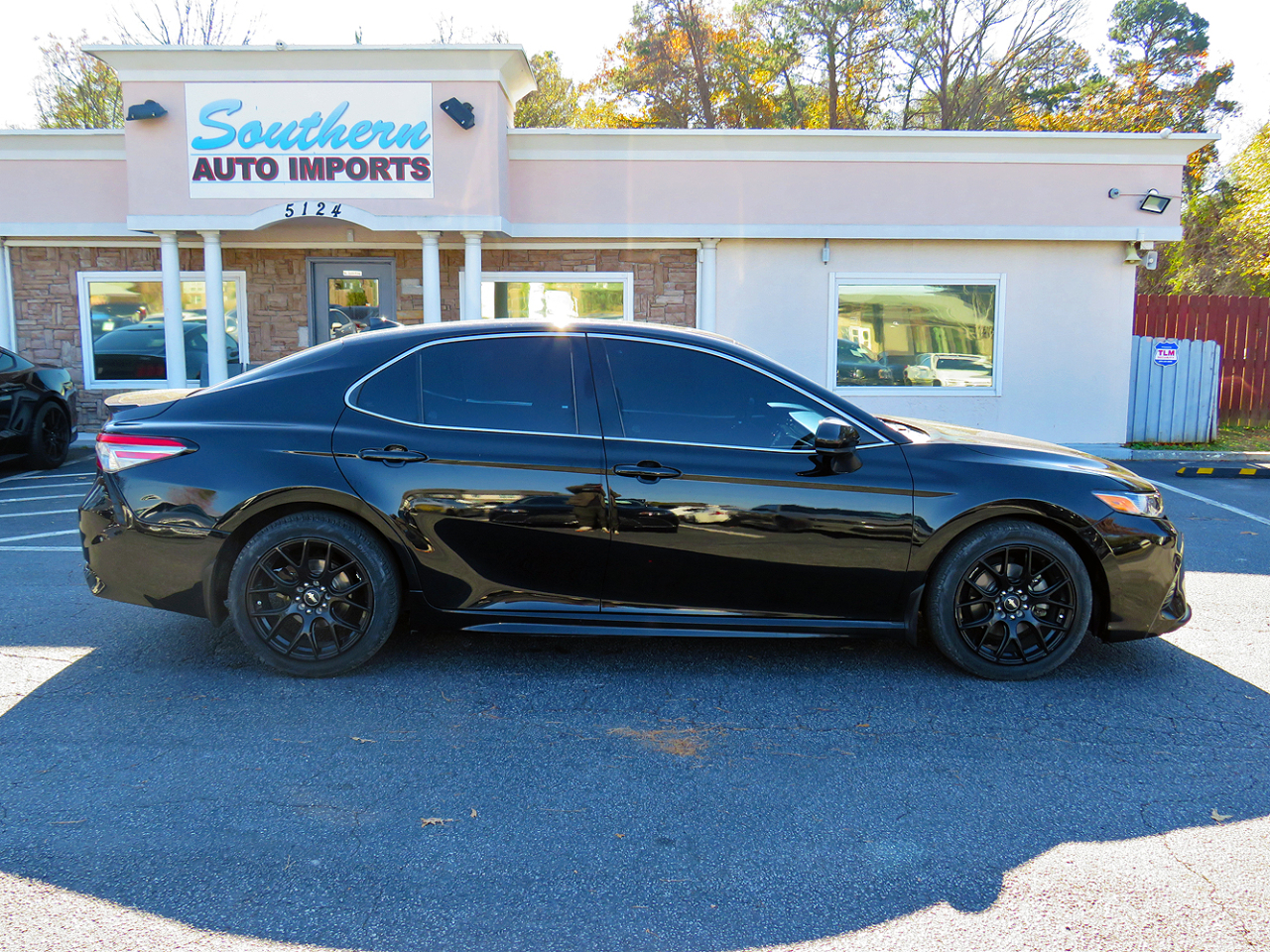 Toyota Camry SE Auto (Natl) 2019