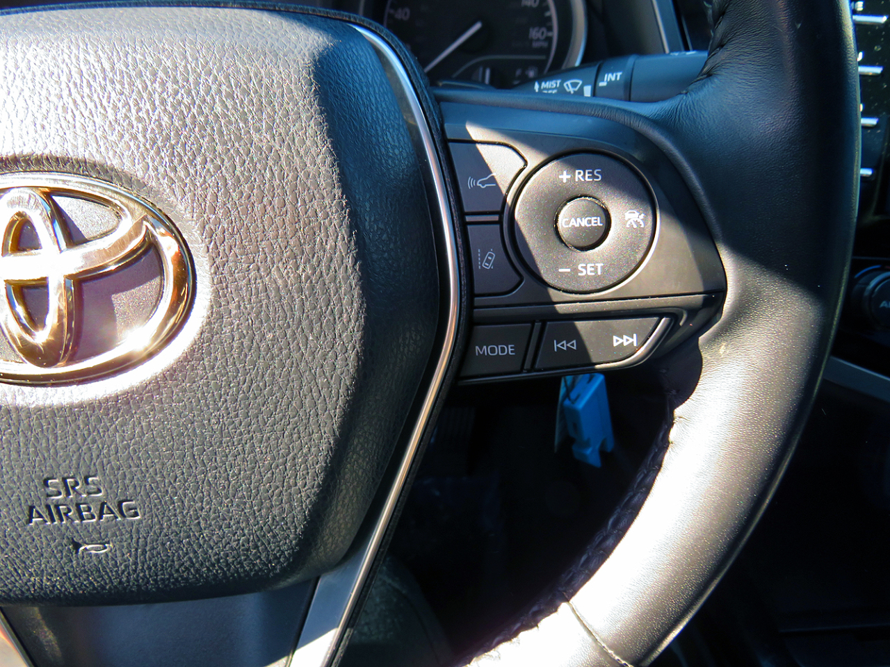 Toyota Camry SE Auto (Natl) 2019