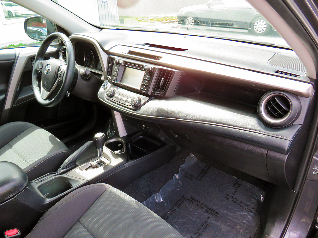 Toyota RAV4 AWD XLE 2018