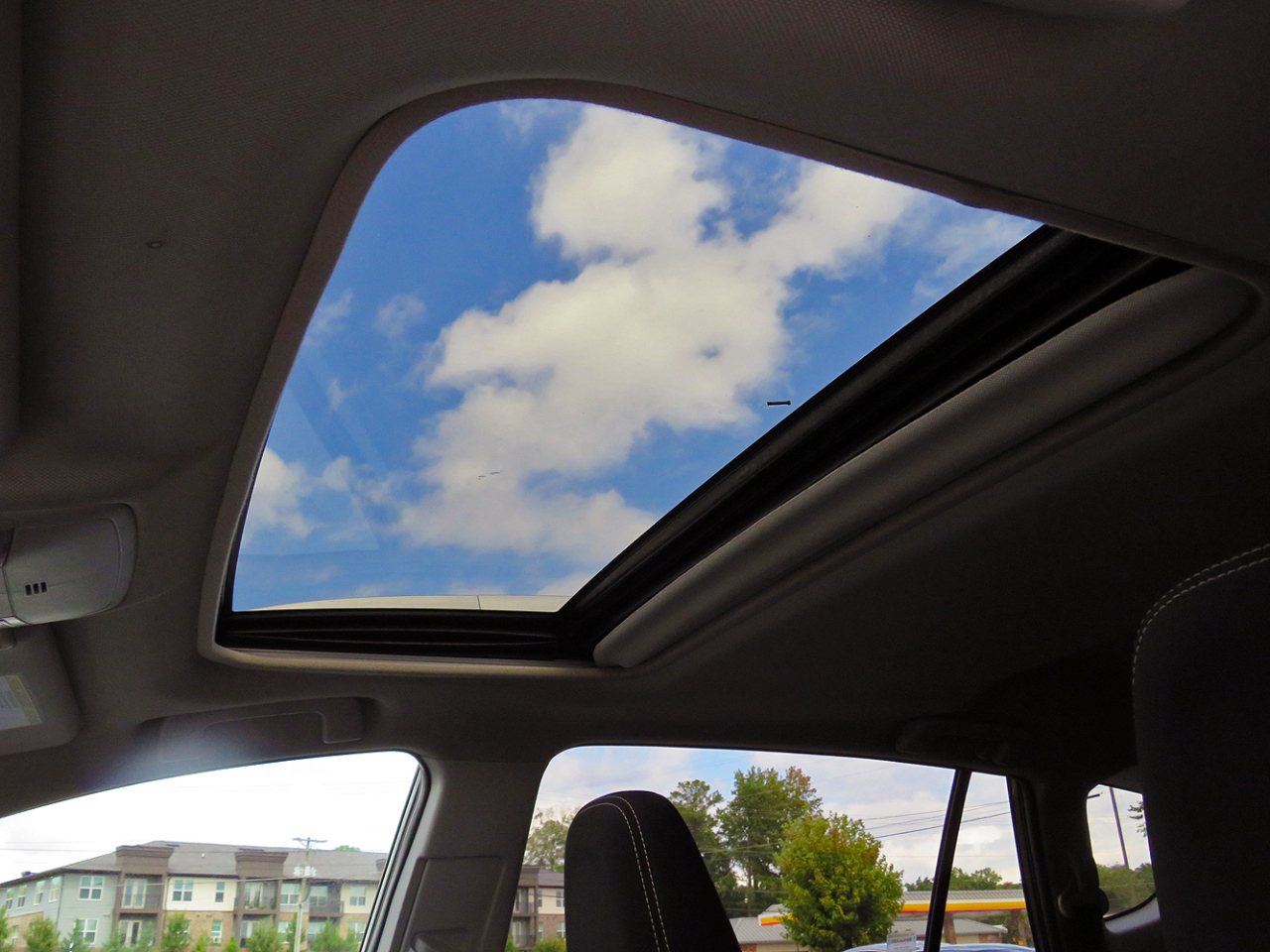 Toyota RAV4 AWD XLE 2018