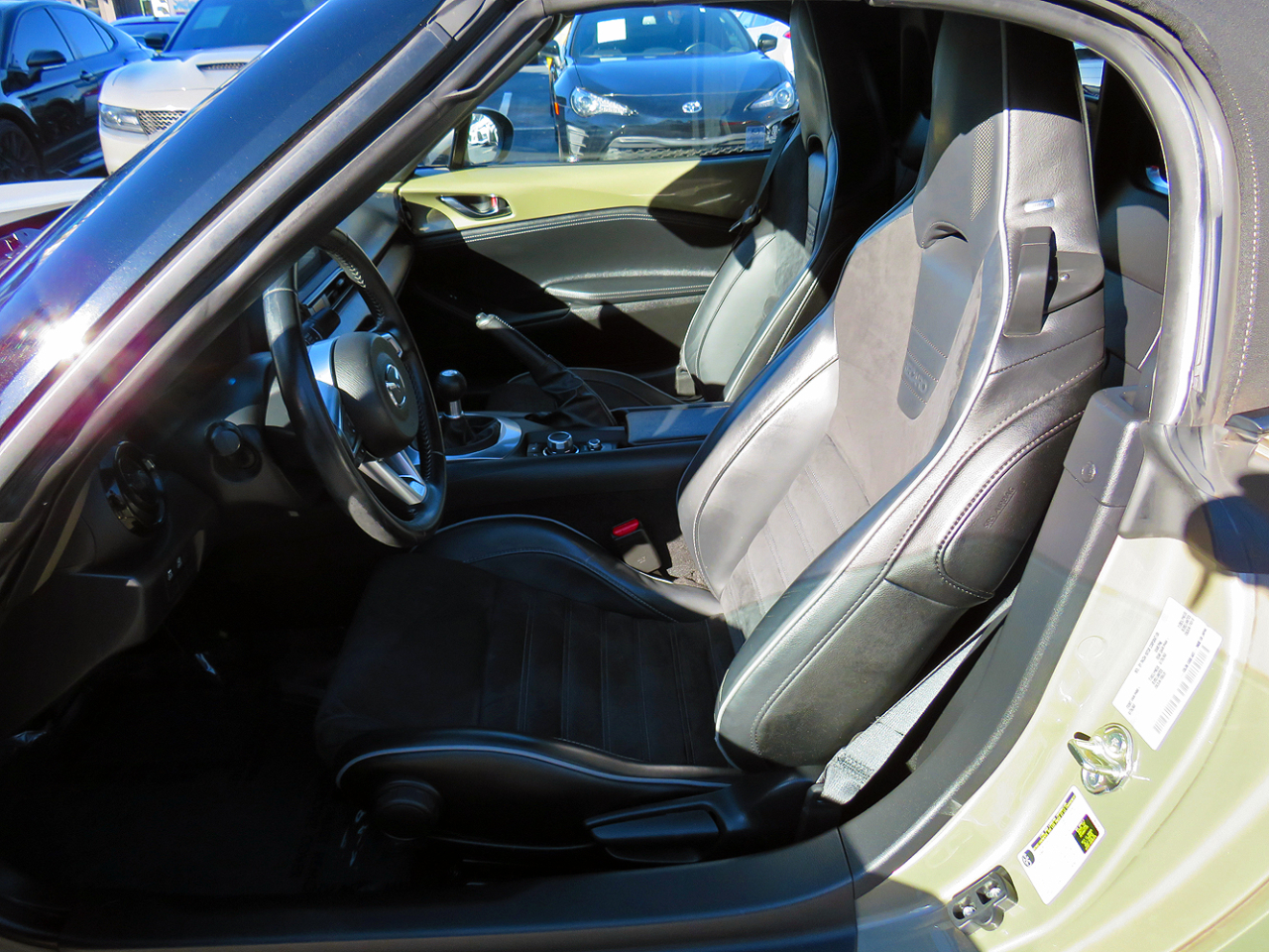 Mazda MX-5 Miata Club MT 2023