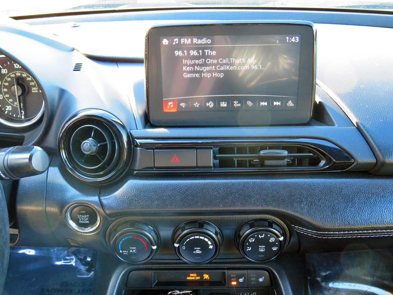 Mazda MX-5 Miata Club MT 2023