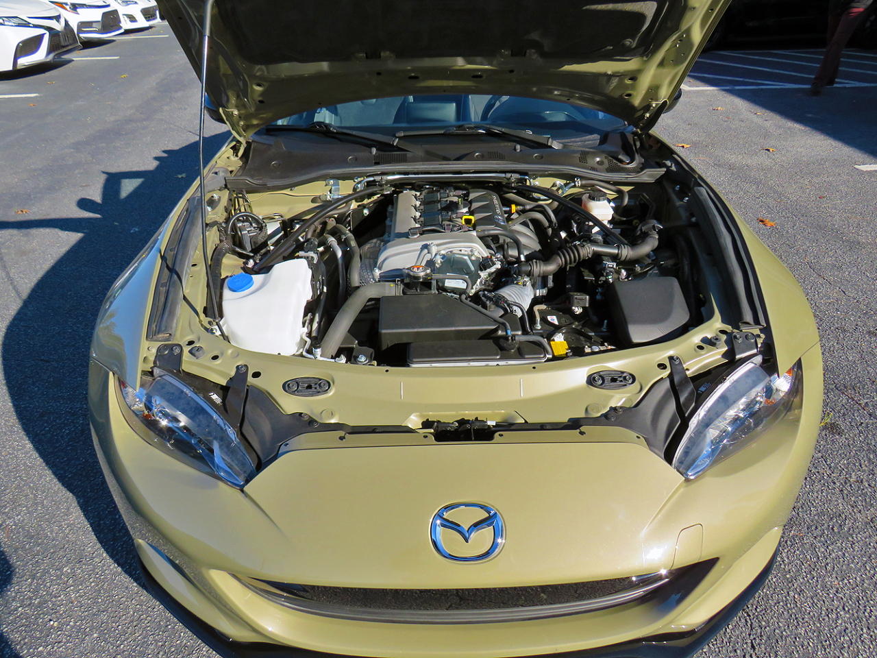 Mazda MX-5 Miata Club MT 2023