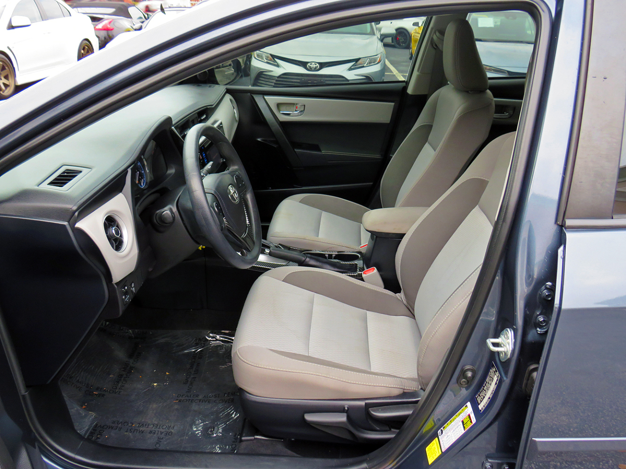 Toyota Corolla LE 2017