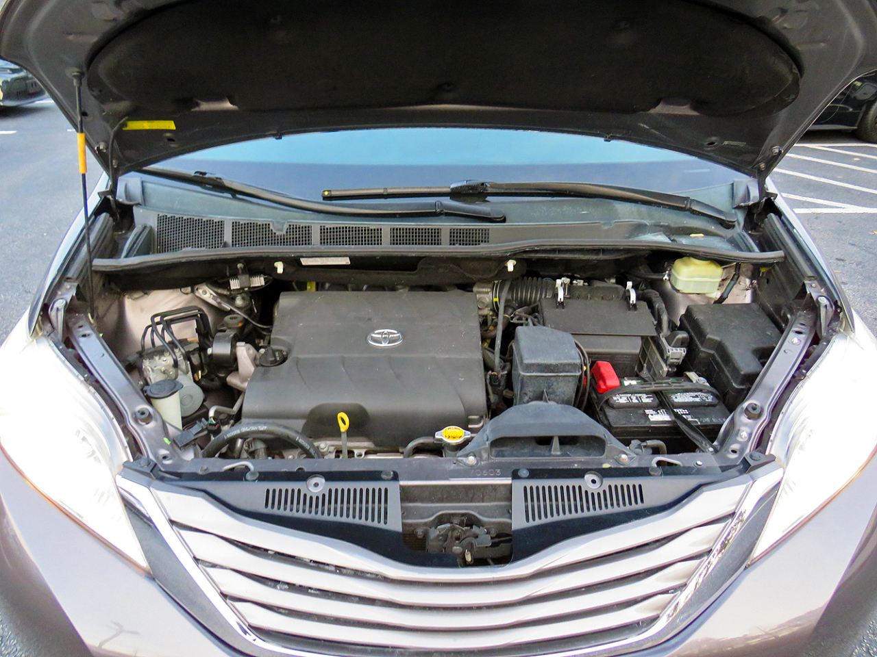 Toyota Sienna 5dr 8-Pass Van XLE Premium FWD (Natl) 2015