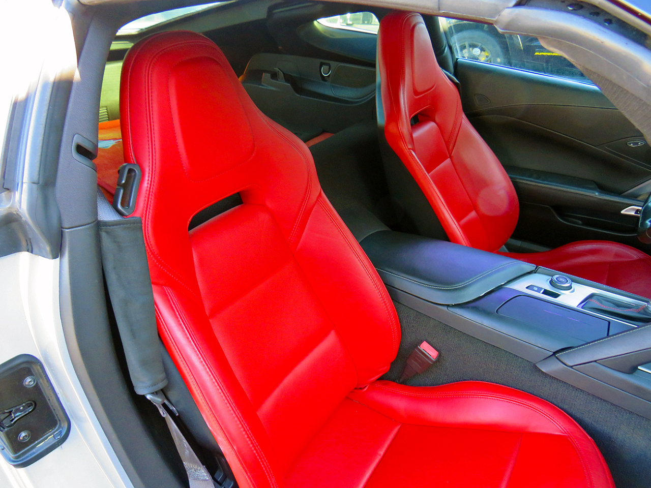 Chevrolet Corvette 2dr Stingray Z51 Cpe w/1LT 2016