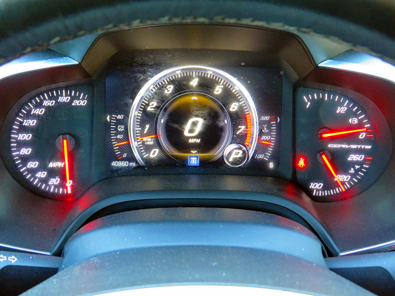 Chevrolet Corvette 2dr Stingray Z51 Cpe w/1LT 2016