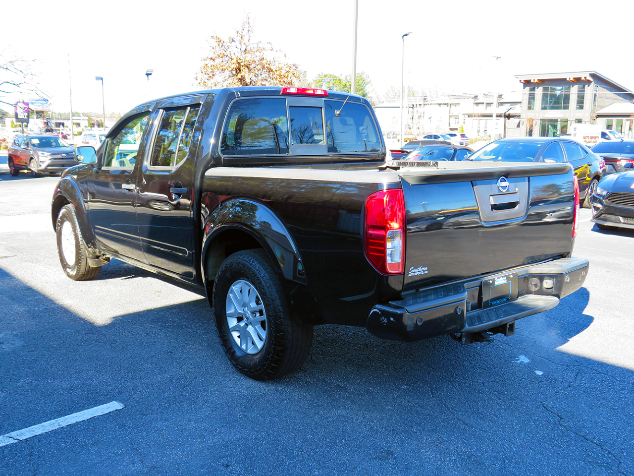 Nissan Frontier Crew Cab 4x2 SV V6 Auto 2018